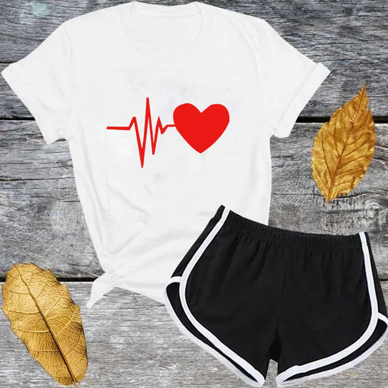 

Cute Red Heart Print Tracksuit Set Women Short Sleeve T Shirt And Shorts Summer Woman Fashion Casual 2 Piece Suits