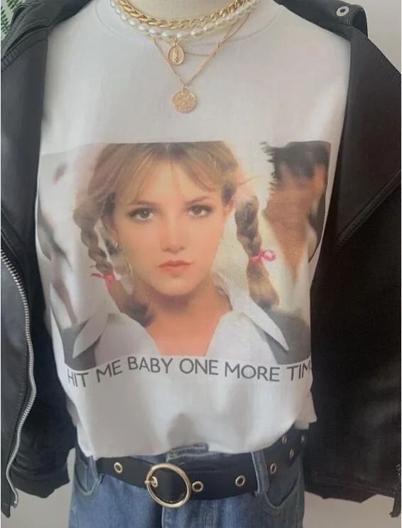 

Модные топы sunfiz HJN, футболка с надписью Hit Me Baby One More, женская модная футболка в стиле 90-х годов с изображением тритни Спирса, хипстерские футболки в уличном стиле