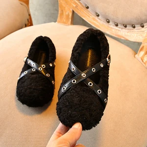 Черный Claladoudou12-16cm; Брендовая детская зимняя обувь; милые теплые зимние бархатные туфли на плоской подошве; Цвет черный, коричневый; Повседневная обувь для маленьких девочек - Цвет: Черный