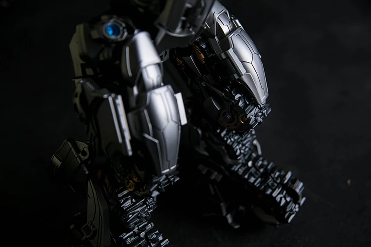 Трансформация Робот Atcion фигурка игрушки Черная Мамба Гальватрон LS06 режим танка Mp36 сплав металл негабаритных 33 см Коллекция Модель