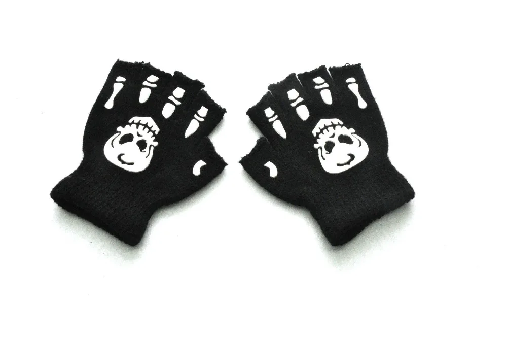 Halloween skull Ghost print fluorescent luminous gloves Kids outdoor warm knitted gloves For Boys Girls