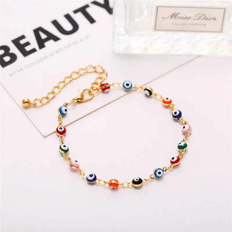 11311825945_793437558