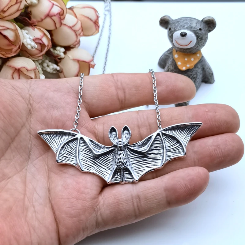 Ldabrye Collier Victorien Avec Pendentif Chauve-souris Vampire Gothique Halloween Bijoux Pour Femme Noël, Métal, Pas De Gemme