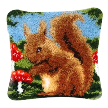 

40 X 40cm DIY Latch Hook Kit Carpet Cushion Crocheting Rug Sewing Craft With White Grid Cloth Crochet Hook - Squirrel Pattern