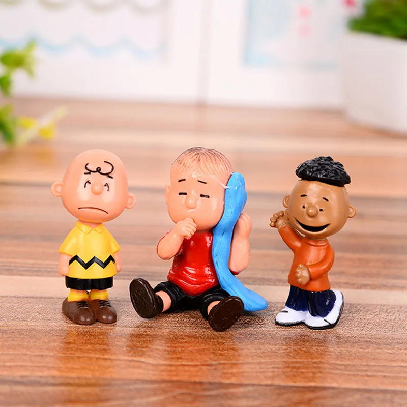 Снупи мультфильм Аниме Фигурки Игрушка Собака Снупи ПВХ детские игрушки куклы украшения Рождество подарок на день рождения подарок 12 шт