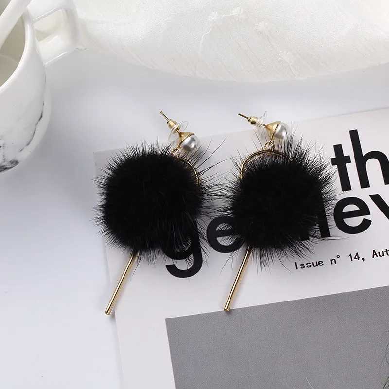 

Korean handmade black and white mink fur ball geometric drop earring lady jewelry