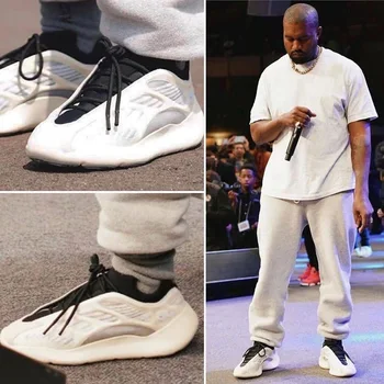 

KANYE 700 Classic Boots V3 High Quality one to one