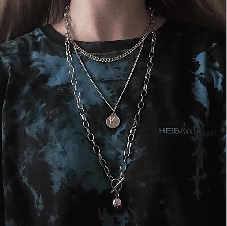 Generic 2018 new sweater chain necklace pendant _to_send_his_ girl friend_ fashion _minimalist_ temperament Korea retro _wave_of_ diamond accessories