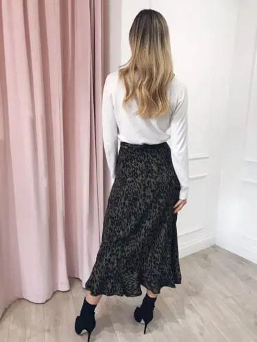 New Fashion Women Long Sleeve Leopard Print Boho Long Maxi Dress Lady Casual Skirt High Waist Plus Size New Fashion Women Long Sleeve Leopard Print Boho Long Maxi Dress Lady Casual Skirt High Waist Plus Size