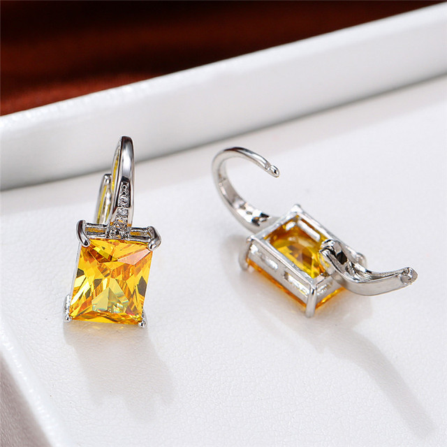 Female Blue Zirconia Stone Earrings Charm Small Clip Earrings For Women Minimalist Rainbow Square Wedding Earrings
