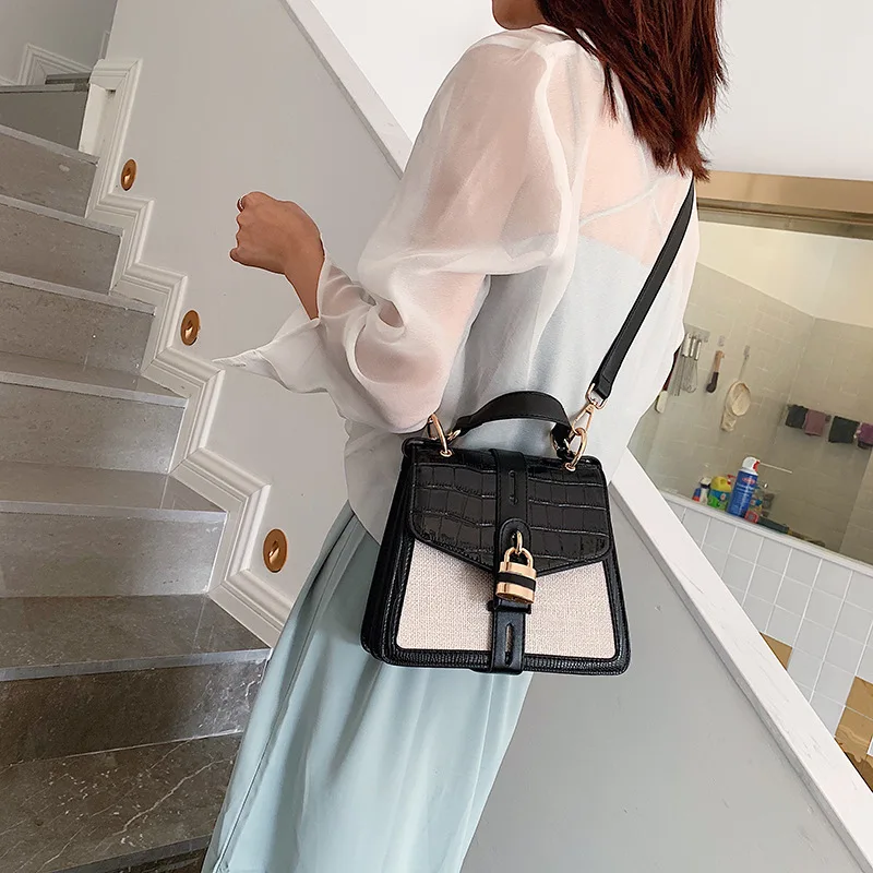

2019 new crocodile striped three-dimensional ladder large square bag metal lock single shoulder slanted female bag