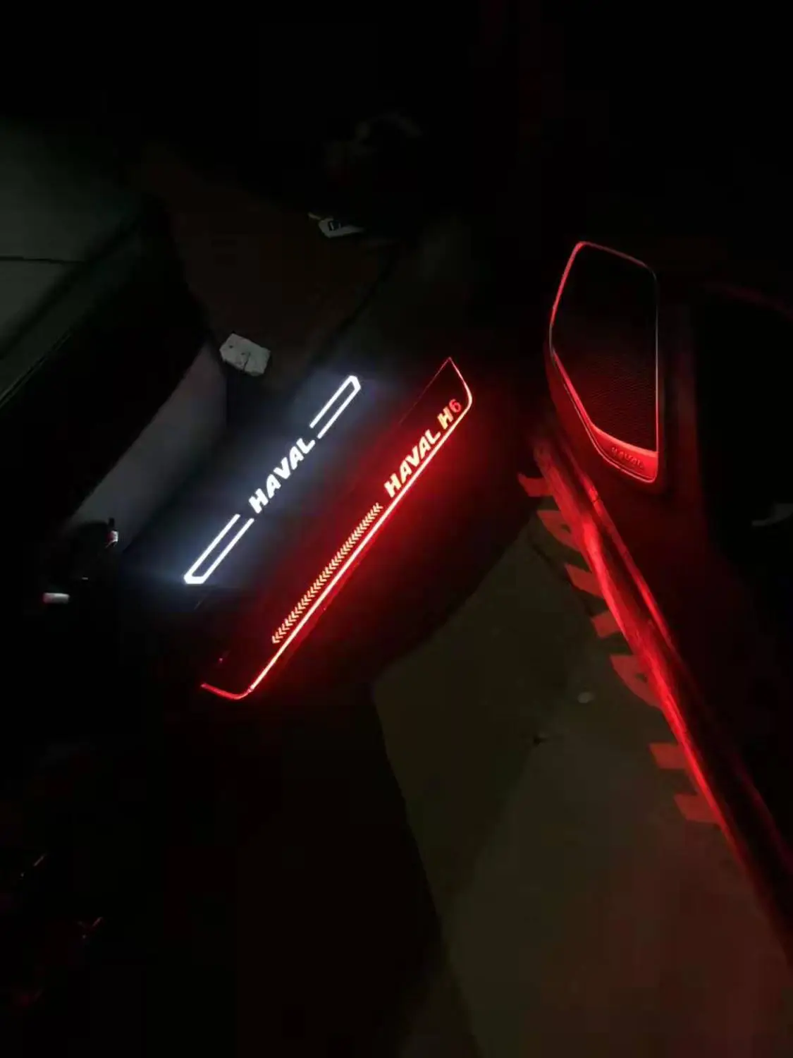 Qirun led перемещение двери Накладка для Защитные чехлы сидений сшитые специально
