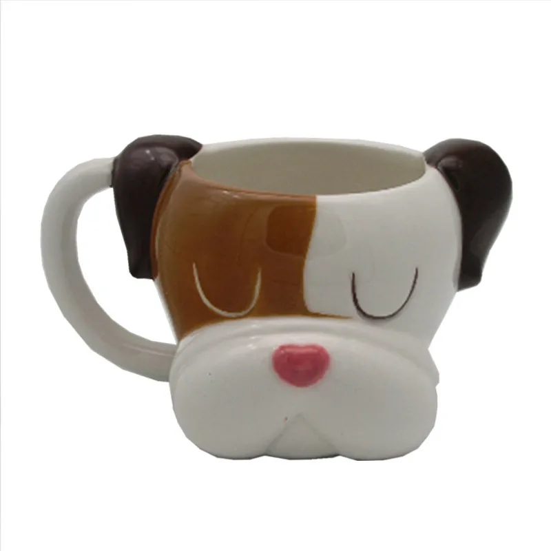 MUG022
