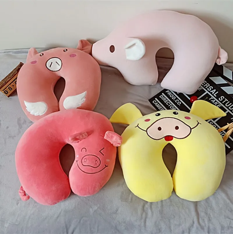 

New cartoon animal U-shaped pillow mouse loving dog pig neck pillow office lunch break pillow