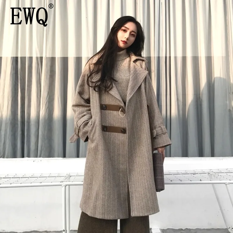 [EWQ] осенне-зимнее модное двубортное лоскутное повседневное Длинное свободное шерстяное пальто с длинными рукавами и отворотами и карманами для женщин AC733