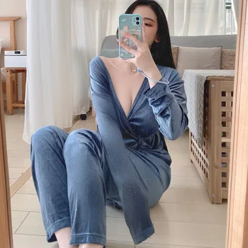 

Pleuche Pajamas Women New Winter Contracted Fashion Suits for the to Keep Warm to Wear a Household to Take