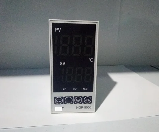 

NGF-5411 instrumento контроллер де температура
