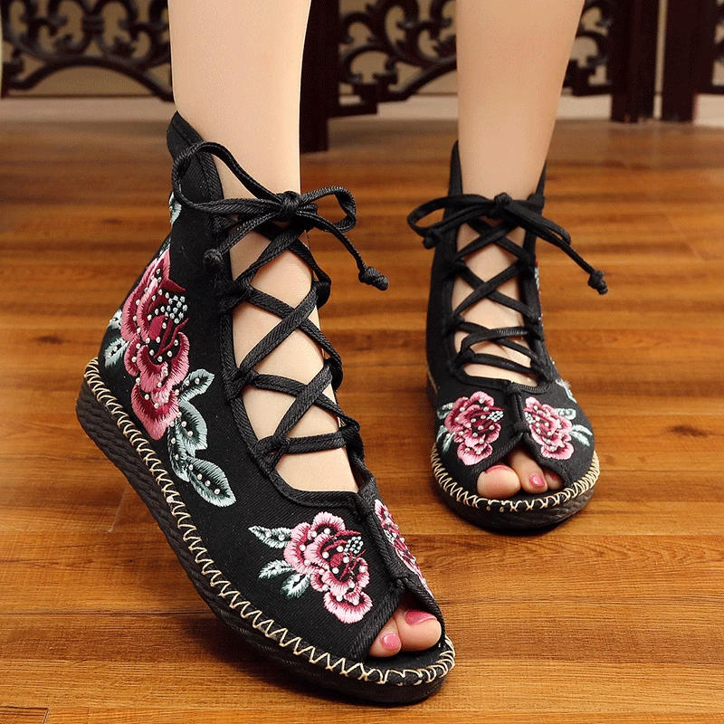 

2020 spring summer new old Beijing cloth shoes embroidered flat open toe fish mouth single shoes casual shoes women's sandals