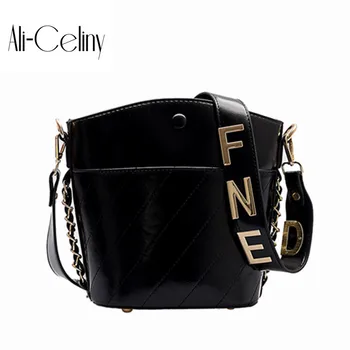 

2020 Brand original design new texture and vintage Bucket Bag Fashion wide shoulder strap Single Shoulder Messenger Bag