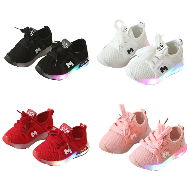 

2020 Fashion New Children Breathable Shoes Fashionable LED Luminous Running Sports Walking Shoes