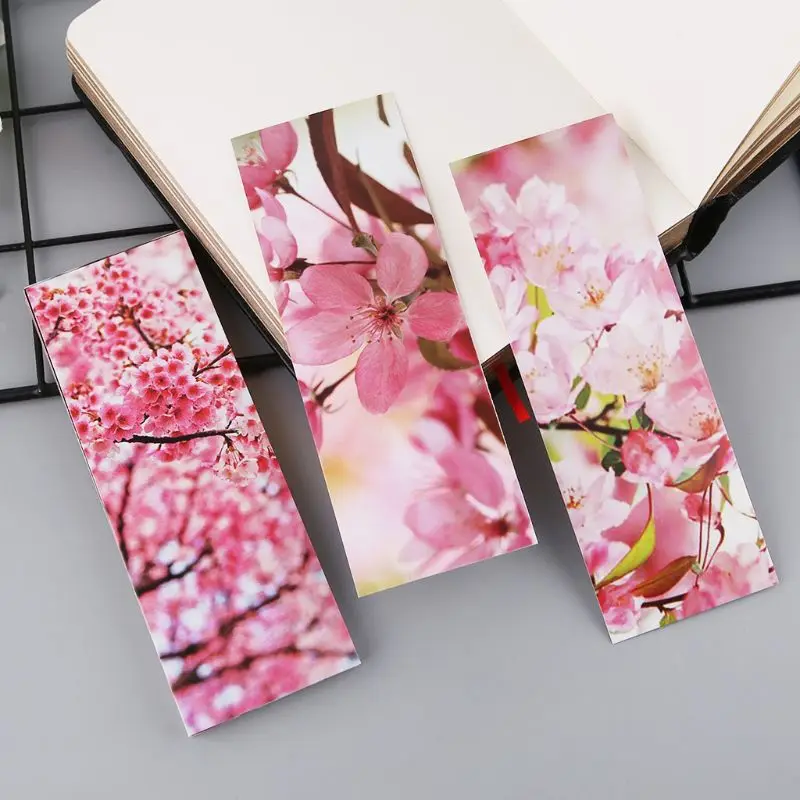 

30pcs Creative Chinese Style Paper Bookmarks Painting Cards Retro Beautiful Boxed Bookmark Commemorative Gifts