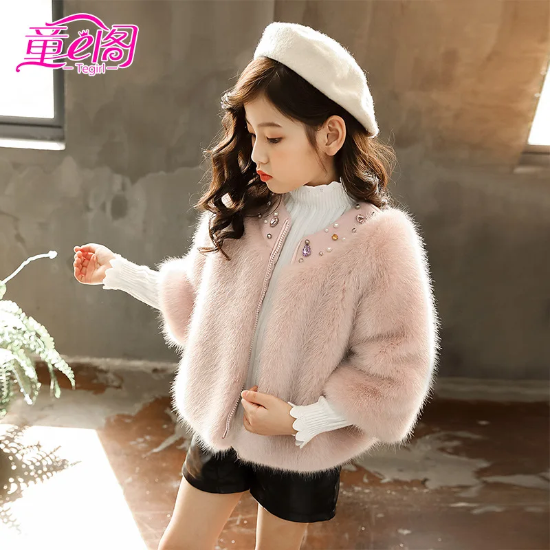 

2019 Winter Little Girls Crystals Fur Coats Princess Faux Fur Jackets O-Neck Fox Fur Clothes for girls Kid Outwear Faux Minks