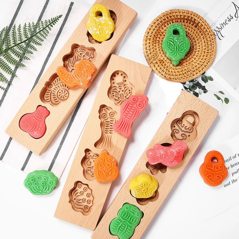 

Creative shape Wooden Baking Mold Diy Moon Cake Mold Homemade Cookie Biscuit Chocolate Pastry Mould baking tooln