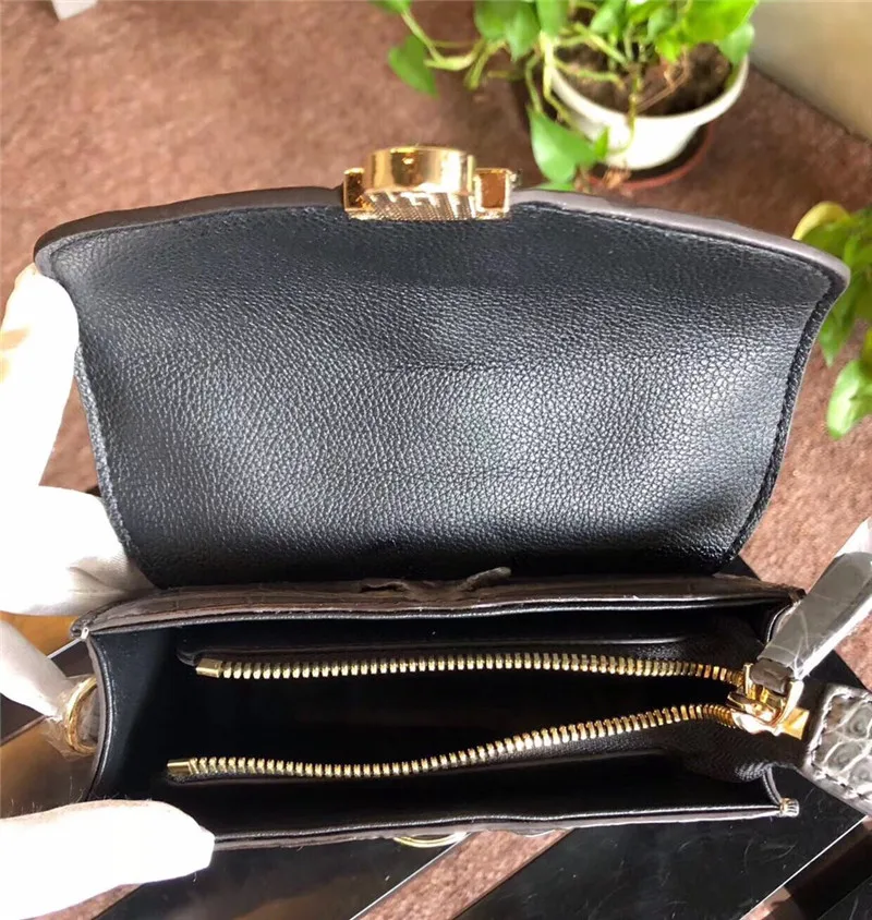 05B501A0-90C8-4069-B166-7C0D368B7F69(20190927-190