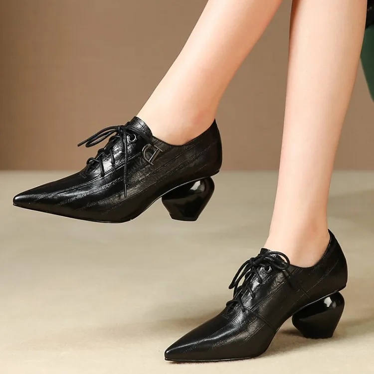 

Spring And Autumn Pointed Toe Chunky Heel Solid Color Lace-up Europe And America Deep Mouth Low Top Semi-high Heeled Rubber Bott