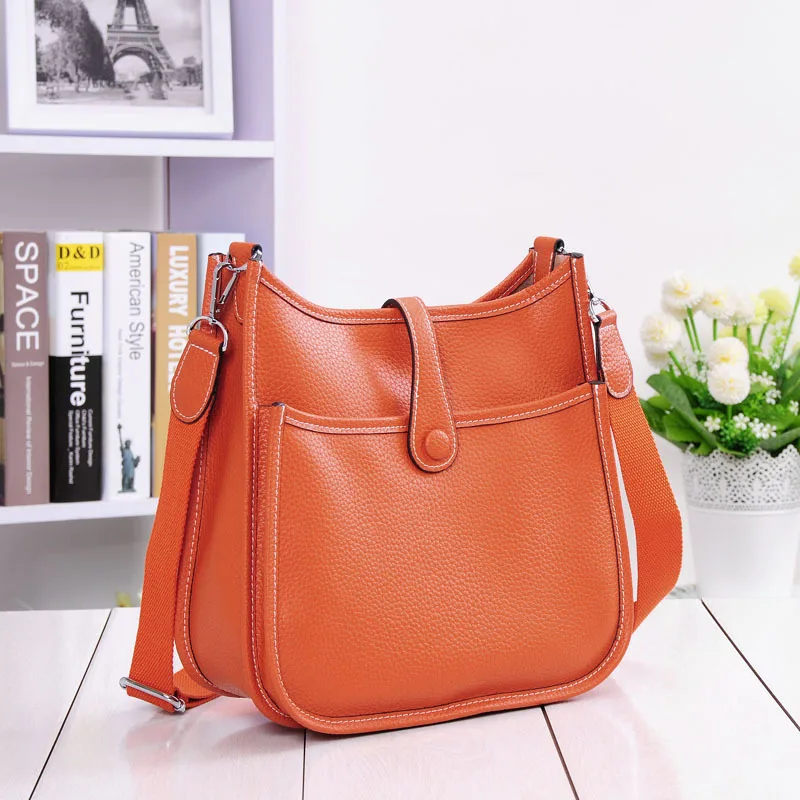 

New Arrival Genuine Leather Fashion Handbag Simple Shoulder Crossbody Bag Solid Color Big Size Letter cutout design Soft Skin
