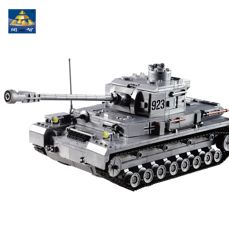 

KAZI Large Panzer IV Tank 1193pcs Building Blocks Military Army Constructor set Educational Toys for Children Compatible Gifts