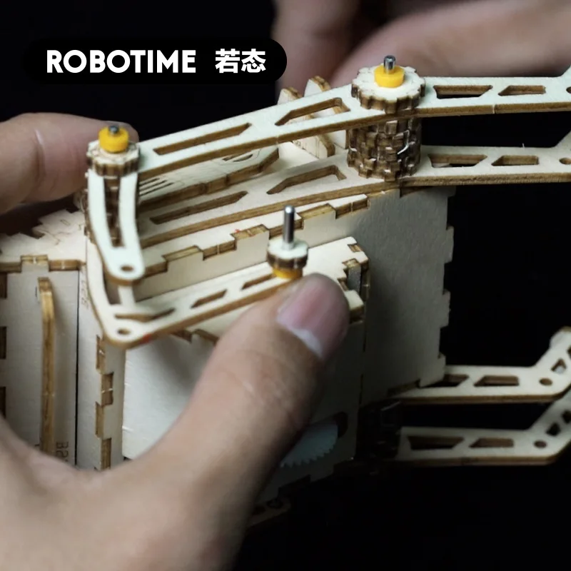 

Robotime If Guest Handmade Wood DIY Assembled Model Solar-power Toy Car Science And Technology for Making Rover