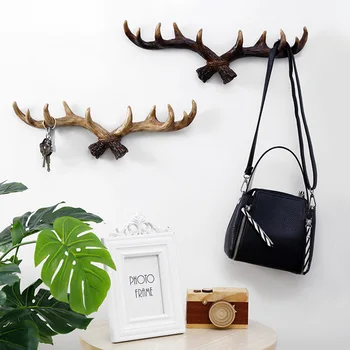 

Hot Wall Hooks Vintage Deer Antlers Hooks Antique Finish Resin Clothes Keys Hanger Home Decoration Hooks