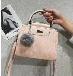 Pale pink Женские сумки, сумка-портфель из искусственной кожи, женские сумки, сумка-тоут, сумочка с железной медалью, сумка на плечо с помпоном, новая мода - Цвет: Pale pink
