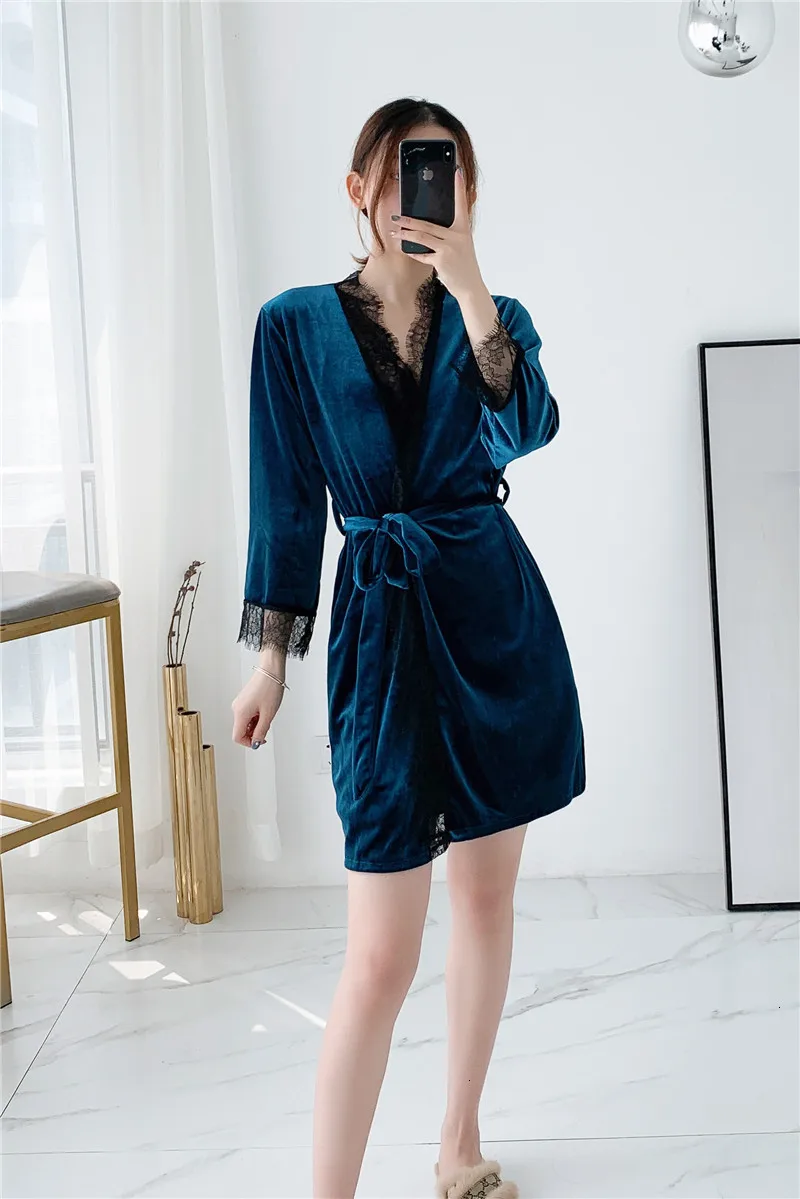 Winter New 2 Pcs Gold Velvet Robe Set Keep Warm Thicken Woman Spaghetti Strap Robe Twinset Bathrobe