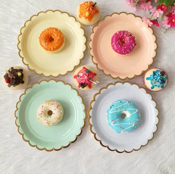 

8pcs/set Disposable Plates European Gold Foil Tableware Plate Tray Baby Shower Birthday Party Dessert Cake Plate Party Decor