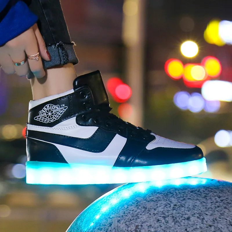 Size 35-44 Mens & Womens Luminous Sneakers with Light Up sole USB Charging Glowing LED Shoes for Children Sneakers With Lights