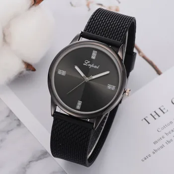 

Fashion Women Watches Silicone strap Band Women's Casual Quartz Analog Wrist Watch Wristwatches Female Clock reloj mujer#0928