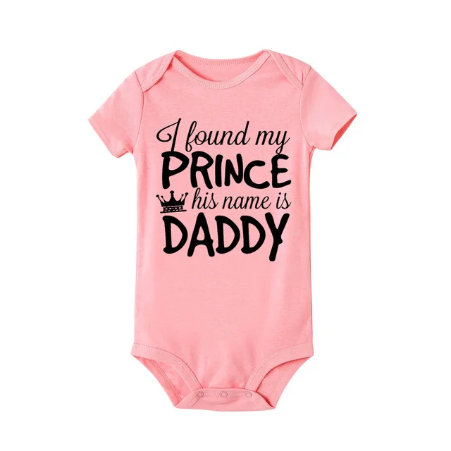 Забавные боди для новорожденных с принтом «I Found My Prince His Name Is Daddy»; милые комбинезоны; одежда для маленьких девочек; комбинезон для маленьких девочек