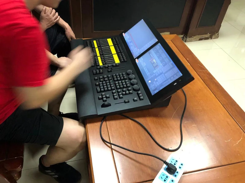 Мини мА точка 2 сценический эффект Освещение консоль контроллер для dj диско работа с движущейся головкой корабль с полетом чехол