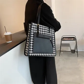 

Autumn/Winter Ladies Large Capacity Bag 2020 HOT Fashion Joker Shoulder Armpit Portable Houndstooth Tote Bag
