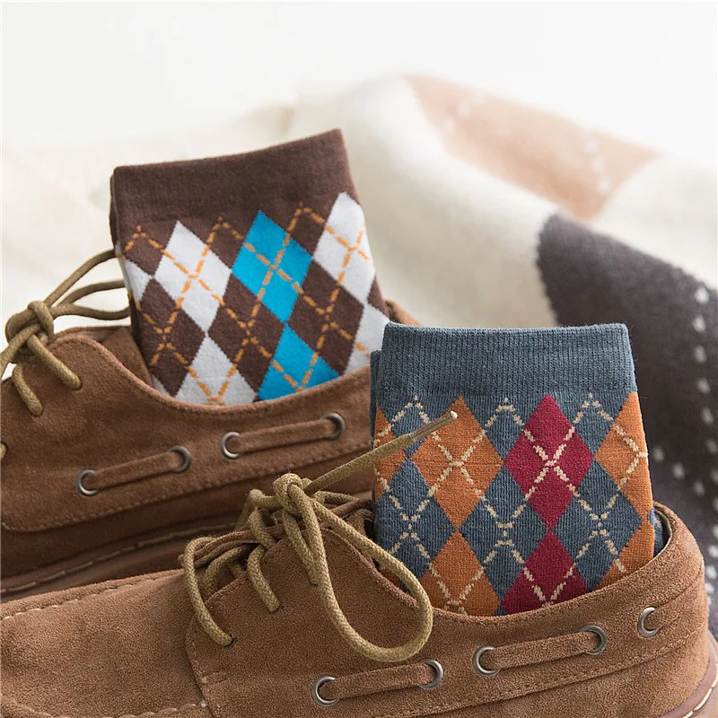 Осенние и зимние новые женские хлопковые носки теплые модные носки для скейтборда Ретро клетчатые мужские и женские носки без пятки