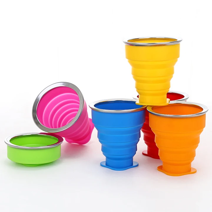 Outdoor Portable Multi-function Creative Folding Cup Retractable Silicone Cup With Lid