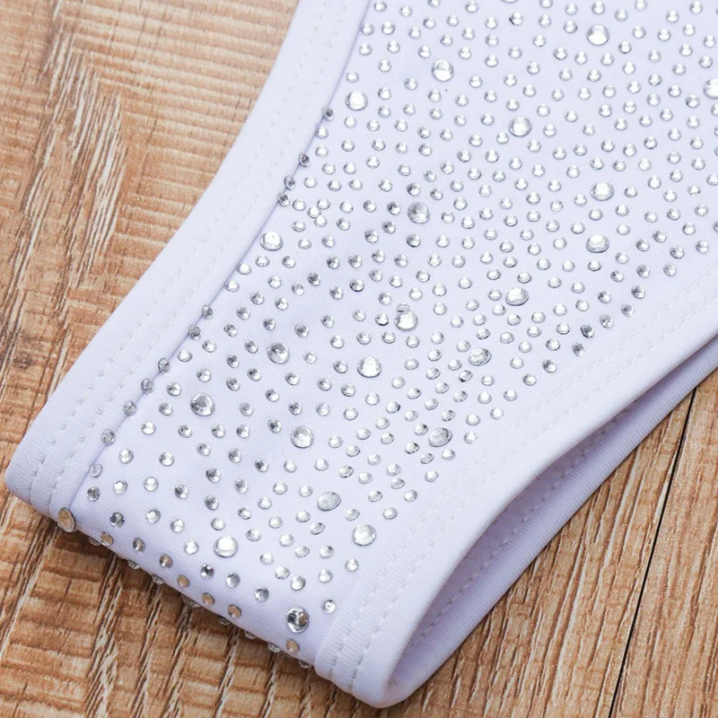 12611662742_1916515677