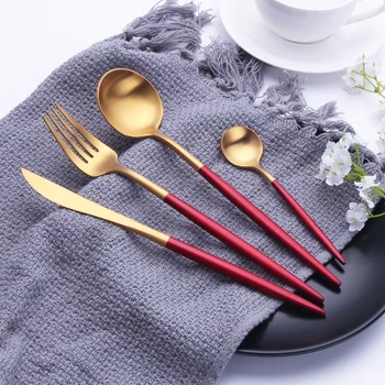 

Stainless Steel Western Tableware Set Gold Red Steak Knife Fork Spoon Dinner Cutlery Set 4 Pcs Nordic Wedding Dinnerware KK60CJ