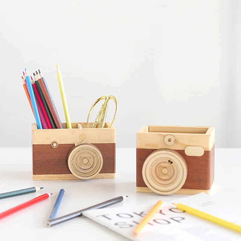 

Creative Retro Camera Shape Pen Holder Office Wooden Multifunctional Pencil Organizer Office Desktop Decoration Storage Boxs