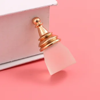 

2 Pcs/1 Set False Nail Display Stand Nail Art Assistant Holder Practical Rhinestone Base for Store (White)