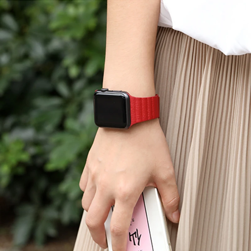 Кожаный ремешок для Apple Watch band 44 мм 40 браслет iWatch 42 38 с магнитной застежкой apple watch