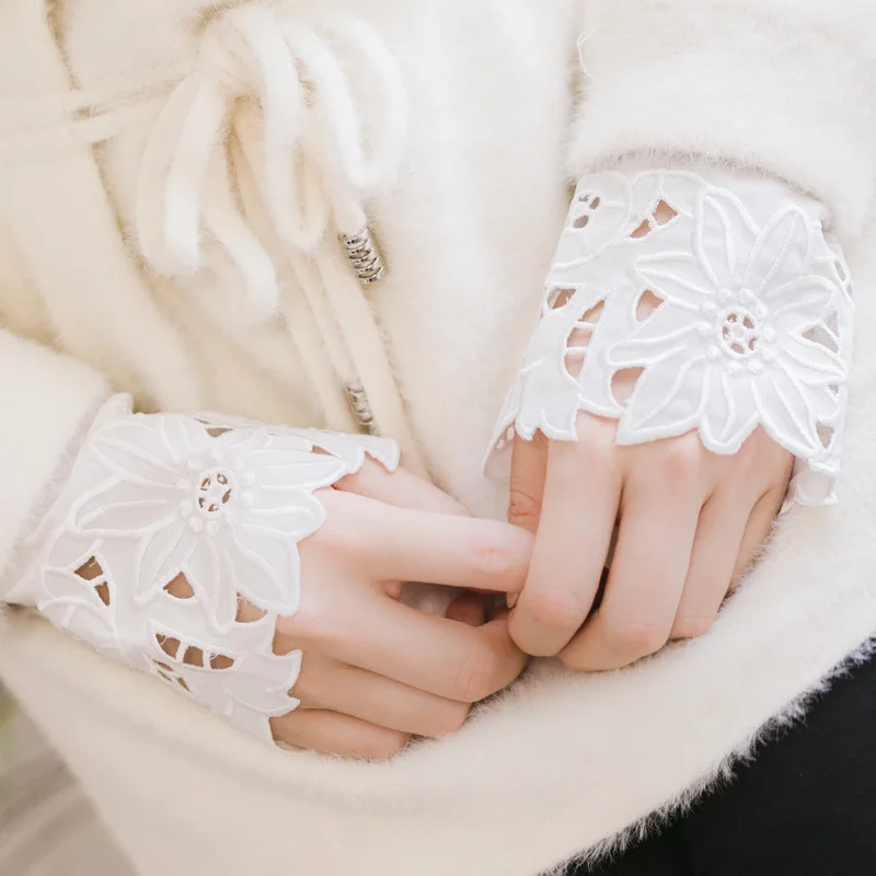 11608431454_1652439521