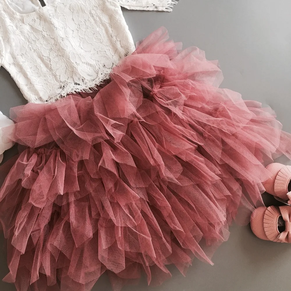 5层纱蛋糕裙+蕾丝上衣IMG_3011(20190813-092413)